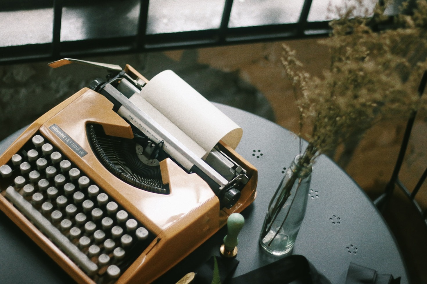Behind The Scenes Of New Narratives